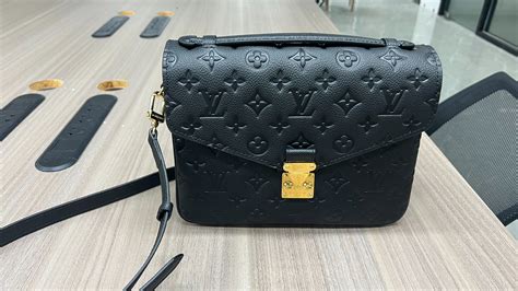 louis vuitton black mesh bag